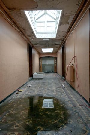 Mid Wales Hospital, September 2010, Entrance Hall 